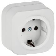 GLORY Розетка 1-местная для открытой установки с заземлением без защитных шторок 16А РС20-3-ХБм белый матовый IEK