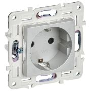 SKANDY Розетка с заземлением с защитными шторками 16А безвинтовое крепление SK-R06S серебряный IEK