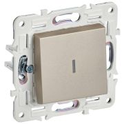 SKANDY Выключатель 1-клавишный проходной с индикацией 10А SK-V08Sh шампань IEK
