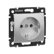 Розетка 1-местная с заземлением без защитных шторок 16А алюминий VALENA