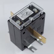 Трансформатор тока измерительный Т-0,66 5 ВА 0,5 200/5