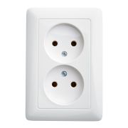 ХИТ Розетка двойная скрытая белая без заземления и шторок 16А 250В